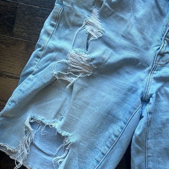 Light blue Jean shorts size 14 - Picture 3 of 13